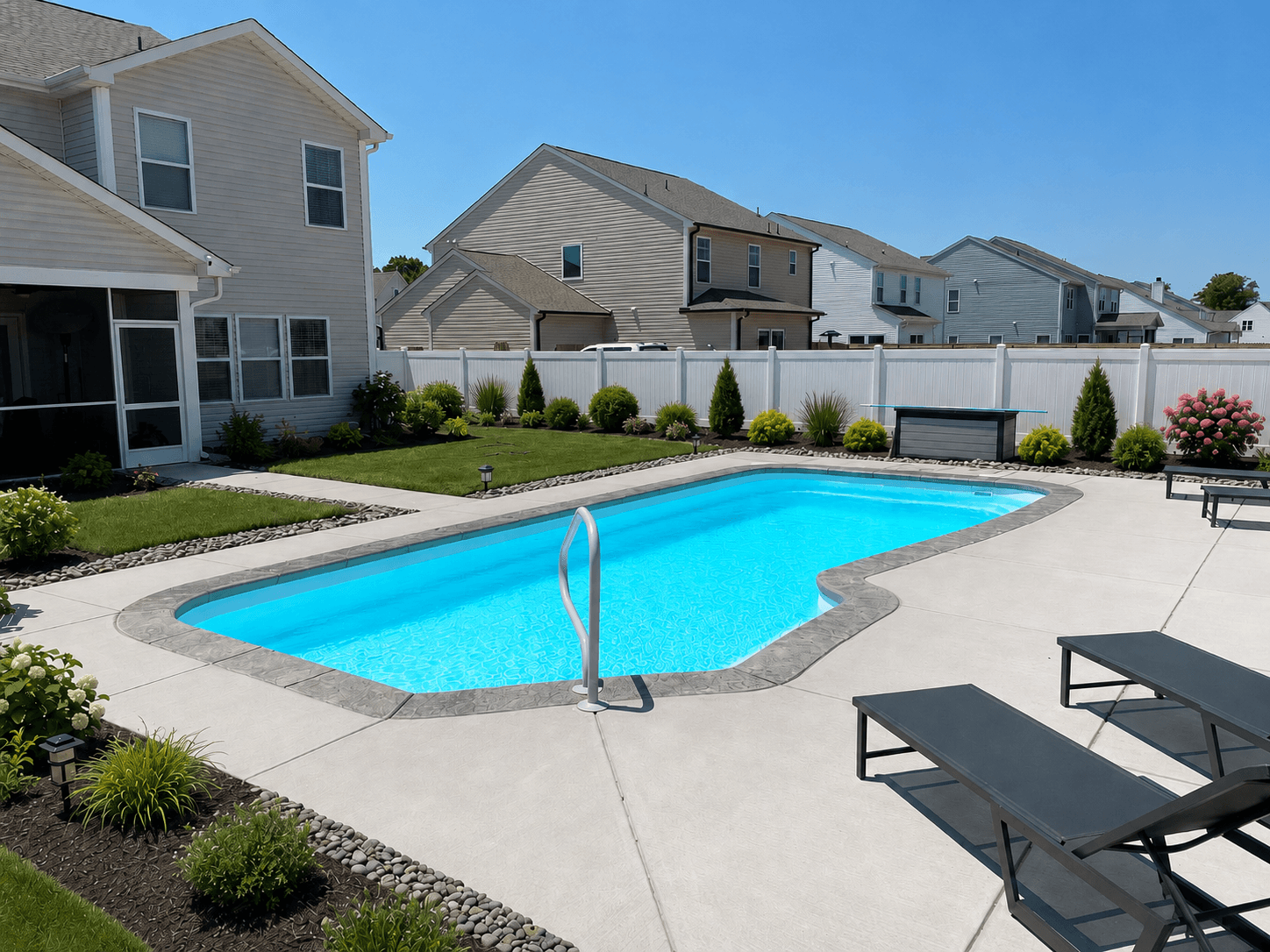 Brasilia fiberglass pool